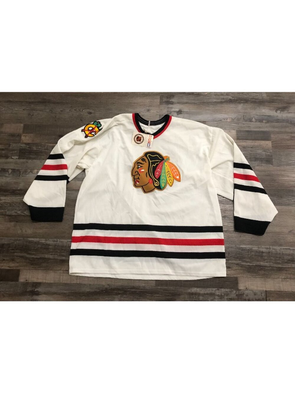 Vintage Maska CCM Chicago Blackhawks NHL Mens XL Hockey Jersey New with Tags